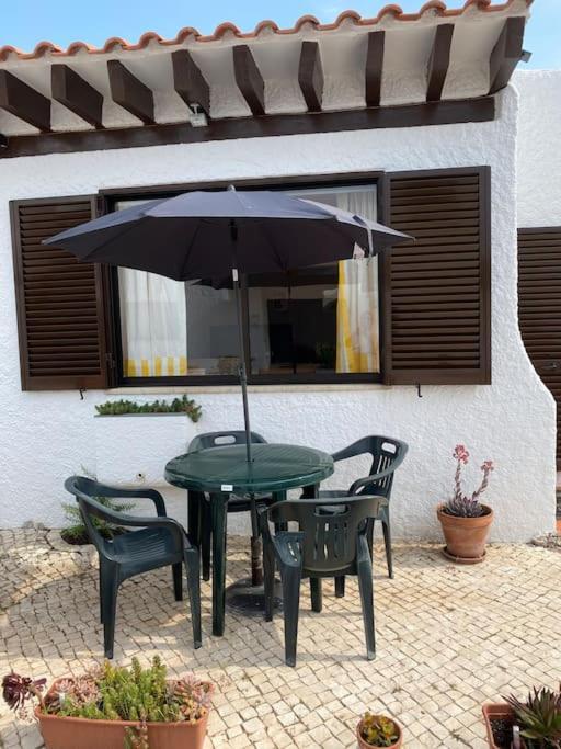 Sunny Villa With Golf Front View Vilamoura Extérieur photo